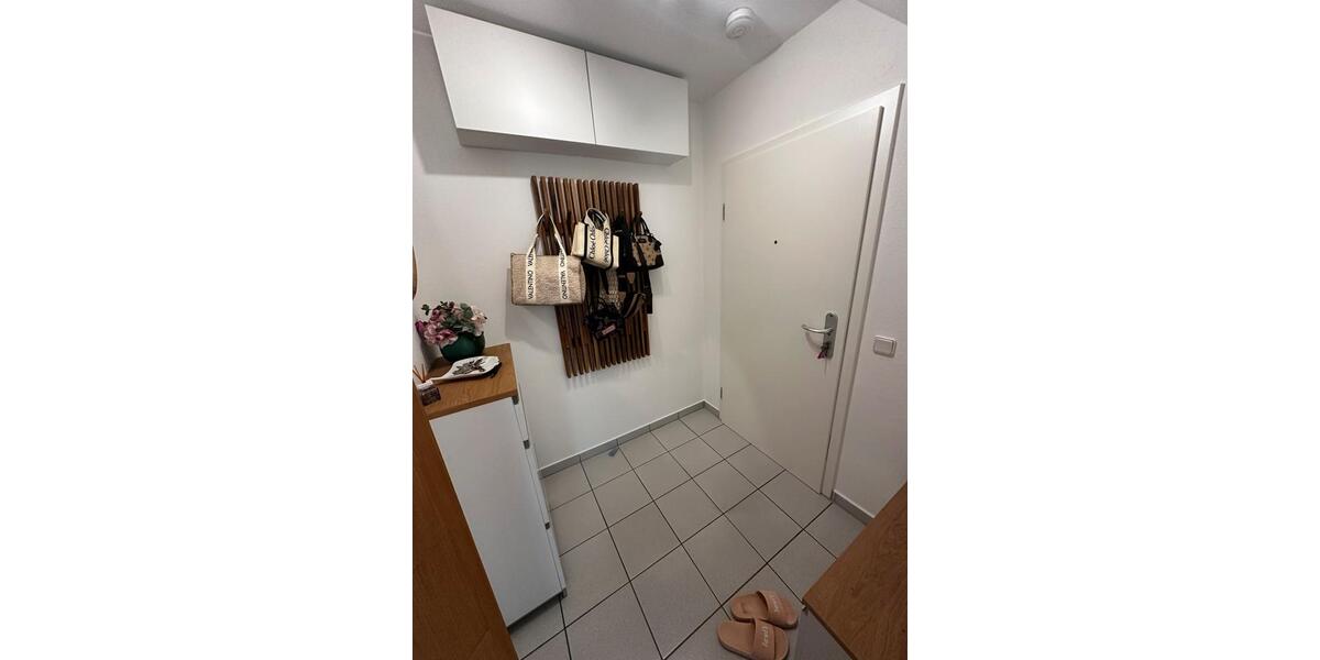 Dachgeschoßwohnung Kreuztal - 3 Zimmer, 72 m&sup2;, 238.000&euro; | Angebot:25855169