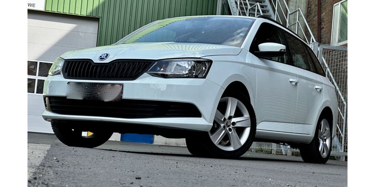 Skoda Fabia 184.000 km 3.993 &euro; Siegen 57072