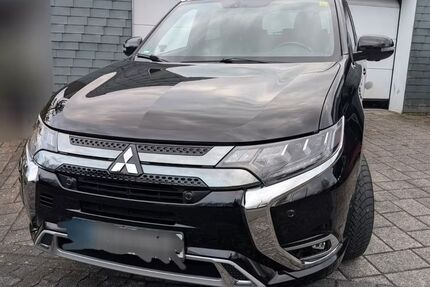 Mitsubishi Plug-in Hybrid Outlander 86.600 km 17.950 &euro; Siegen 57078