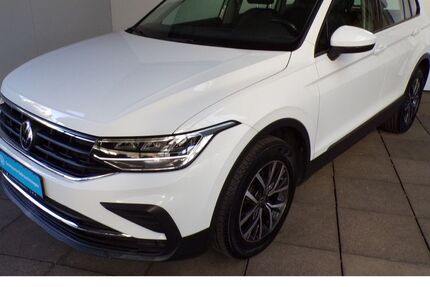 VW Tiguan 56.874 km 27.470 &euro; Lennestadt 57368