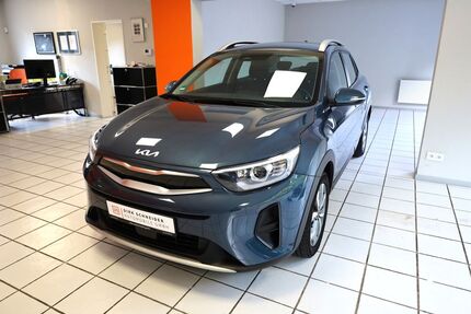 Kia Stonic 29.490 km 16.890 &euro; Netphen 57250