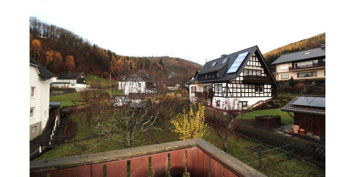 Etagenwohnung Lennestadt Langenei - 4 Zimmer, 126 m&sup2;, 700&euro; | Angebot:25836196