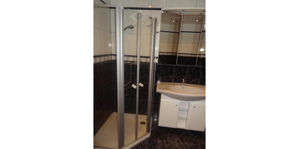 Erdgeschoßwohnung Hellenhahn-Schellenberg Schellenberg - 4 Zimmer, 120 m&sup2;, 850&euro; | Angebot:25261109