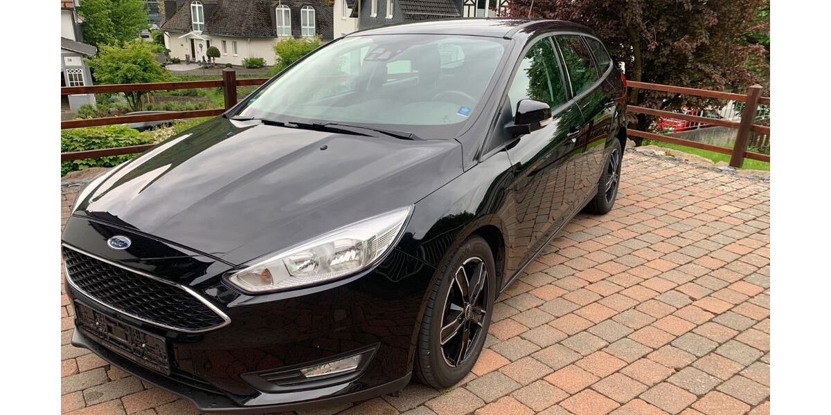 Ford Focus 109.576 km 7.250 &euro; Kirchhundem 57399