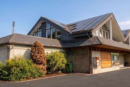 Haus Kirchhundem - 7 Zimmer, 246 m&sup2;, 299.000&euro; | Angebot:27018500