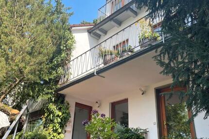 Haus Siegen Kaan-Marienborn - 7 Zimmer, 215 m&sup2;, 490.000&euro; | Angebot:27258858