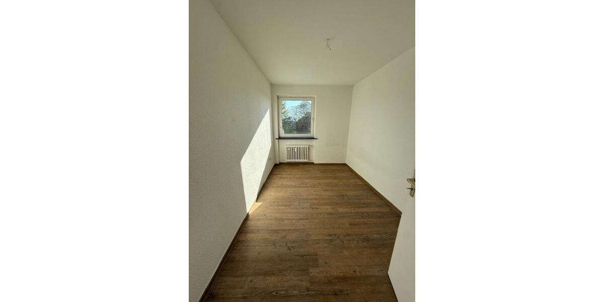 Etagenwohnung Kreuztal - 4 Zimmer, 72 m&sup2;, 540&euro; | Angebot:25584421