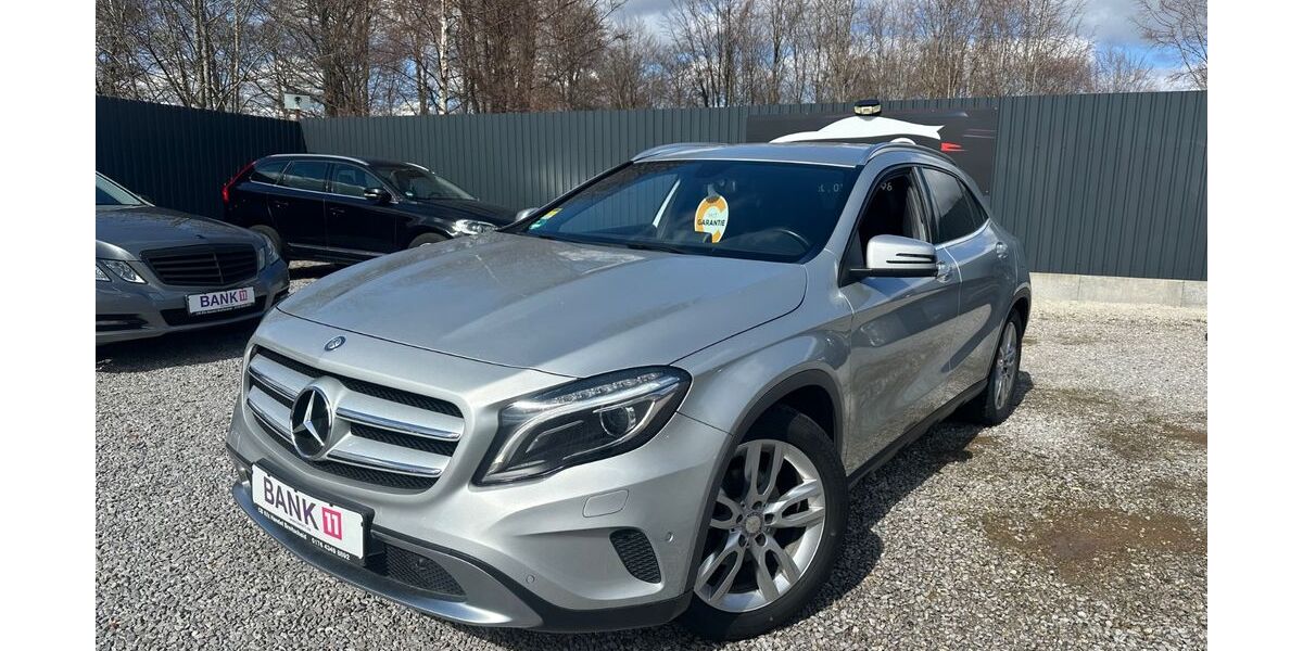 Mercedes-Benz GLA 200 100.000 km 14.900 &euro; Breitscheid 35767