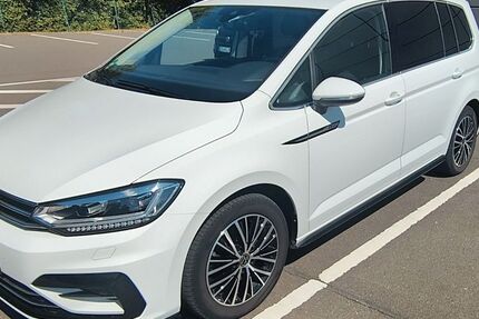 VW Touran 57.000 km 27.500 &euro; FREUDENBERG 57258