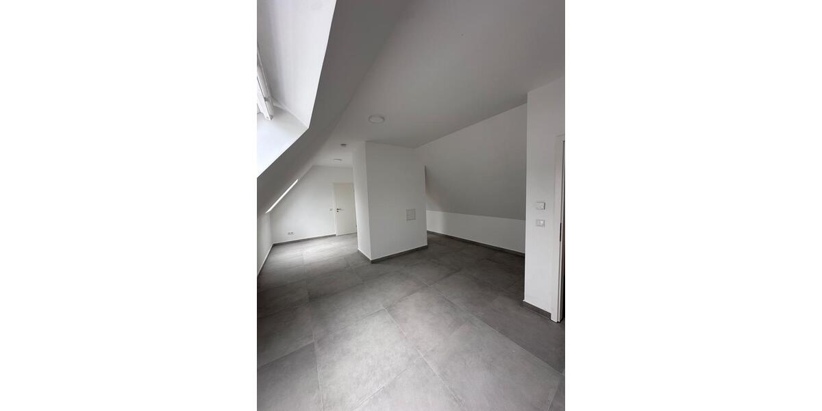 Etagenwohnung Siegen Kaan-Marienborn - 1 Zimmer, 17 m&sup2;, 430&euro; | Angebot:22711241