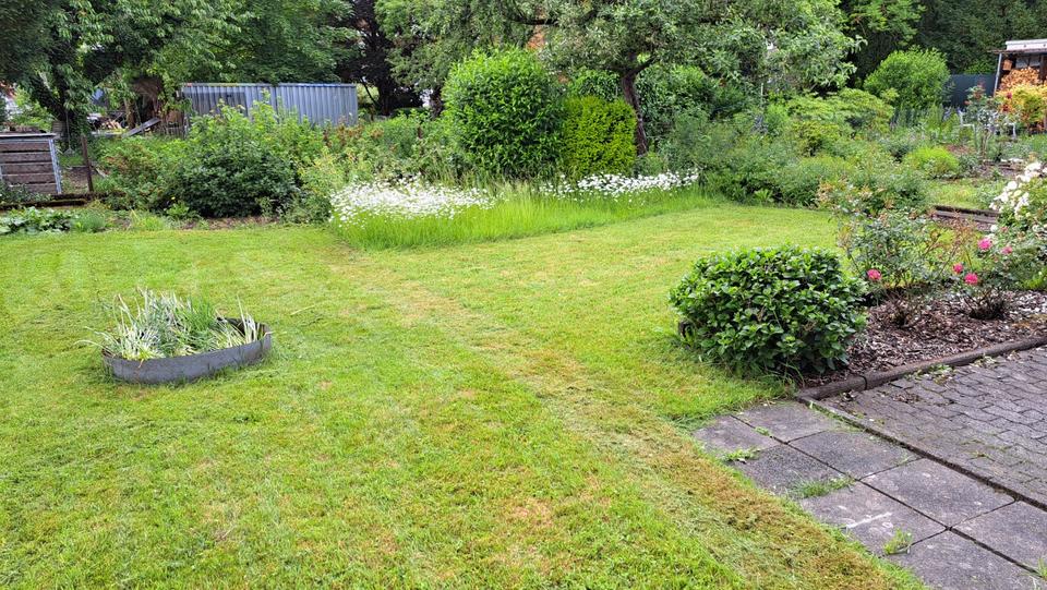 Einfamilienhaus Siegen Weidenau - 13 Zimmer, 237 m&sup2;, 2.200&euro; | Angebot:25302181