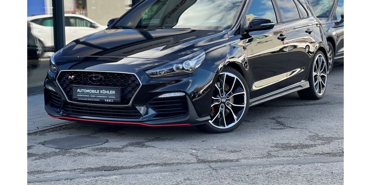 Hyundai i30 54.476 km 24.990 &euro; Wenden 57482