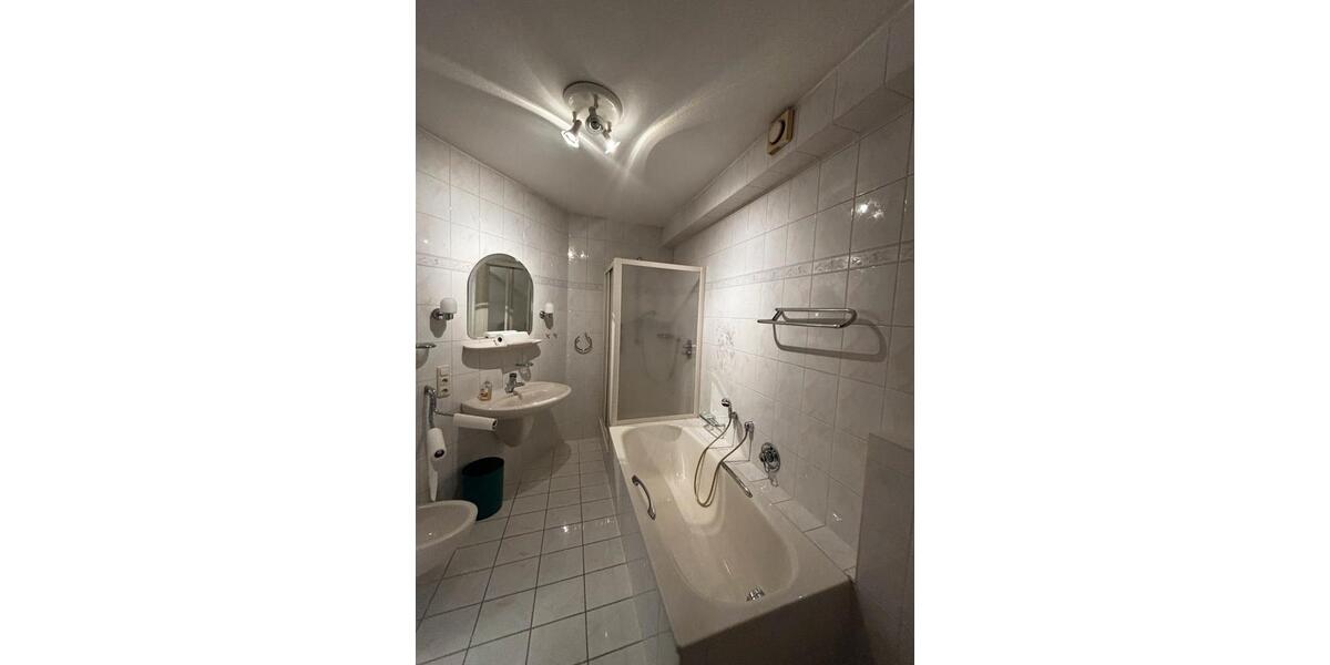 Erdgeschoßwohnung Wissen - 1 Zimmer, 97 m&sup2;, 700&euro; | Angebot:25994776