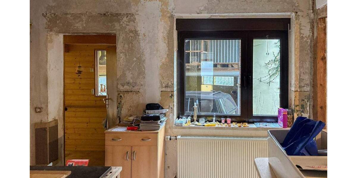 Bauernhaus, Landhaus Hachenburg VG - 7 Zimmer, 160 m&sup2;, 220.000&euro; | Angebot:25691949