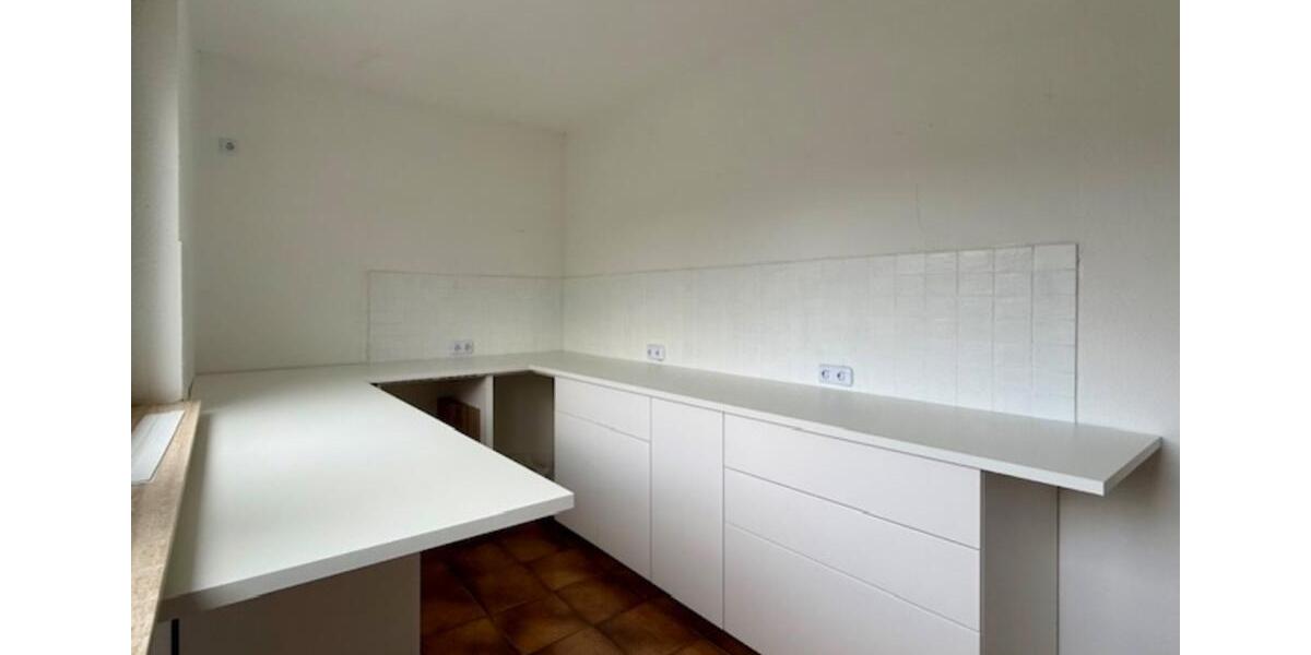 Etagenwohnung Siegen Eiserfeld - 8 Zimmer, 171 m&sup2;, 2.050&euro; | Angebot:25721985