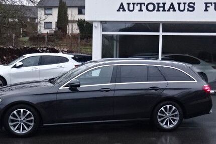 Mercedes-Benz E 200 104.000 km 26.500 &euro; Hattert 57644