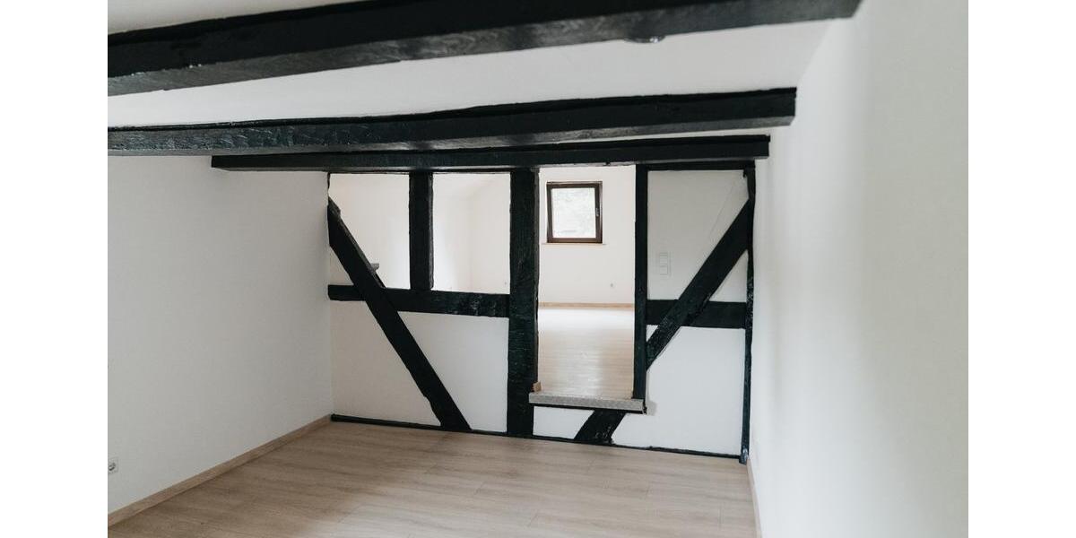 Mehrfamilienhaus, Wohnhaus Waldbröl - 145.000&euro; | Angebot:25932240