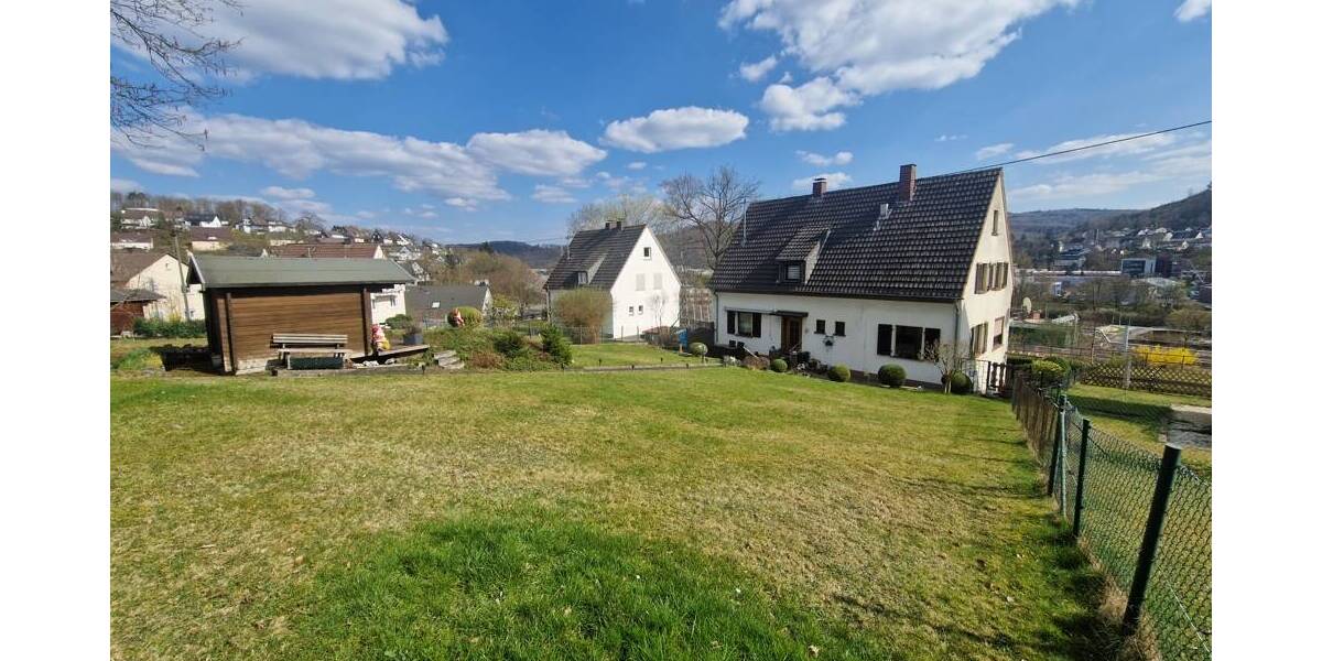 Einfamilienhaus Siegen Niederschelden - 7 Zimmer, 154 m&sup2;, 275.000&euro; | Angebot:26204539