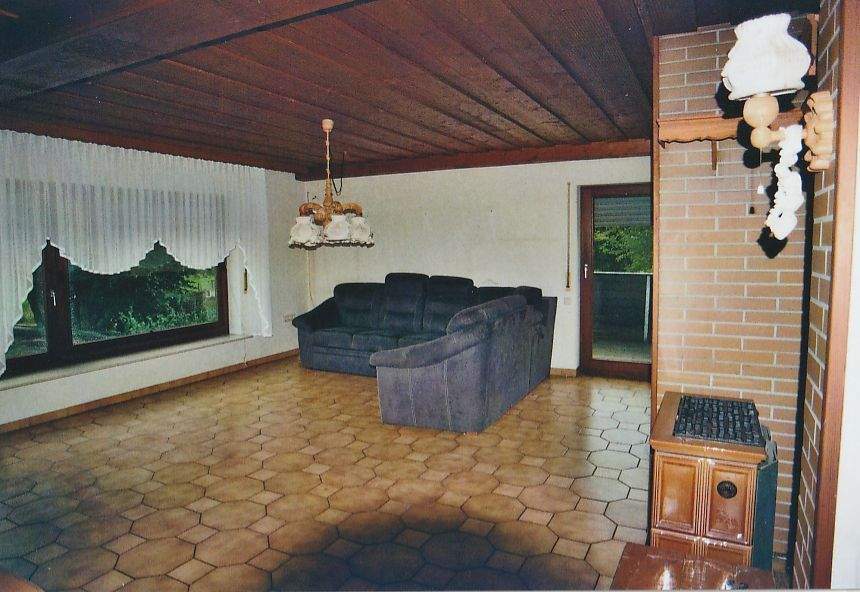 Mehrfamilienhaus, Wohnhaus Dietzhölztal Ewersbach - 7 Zimmer, 215 m&sup2;, 189.000&euro; | Angebot:25689865