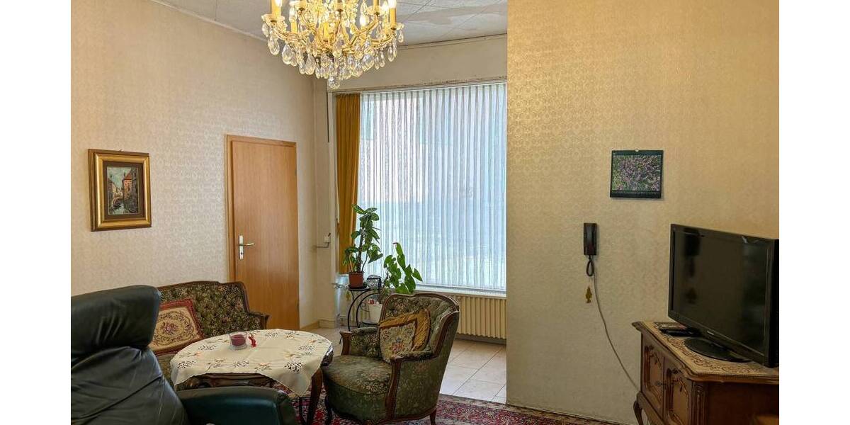 Einfamilienhaus Wissen - 6 Zimmer, 186 m&sup2;, 175.000&euro; | Angebot:25738109