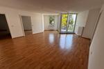 Etagenwohnung Siegen - 3 Zimmer, 81 m&sup2;, 725&euro; | Angebot:25635955