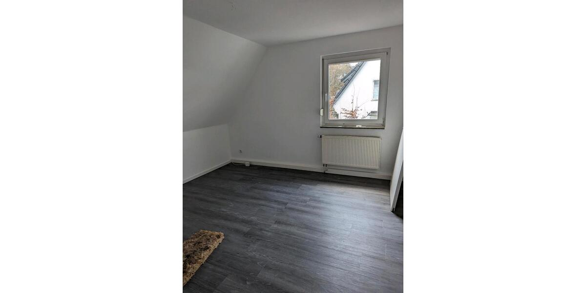 Einfamilienhaus Siegen Weidenau - 5 Zimmer, 150 m&sup2;, 1.735&euro; | Angebot:26527664