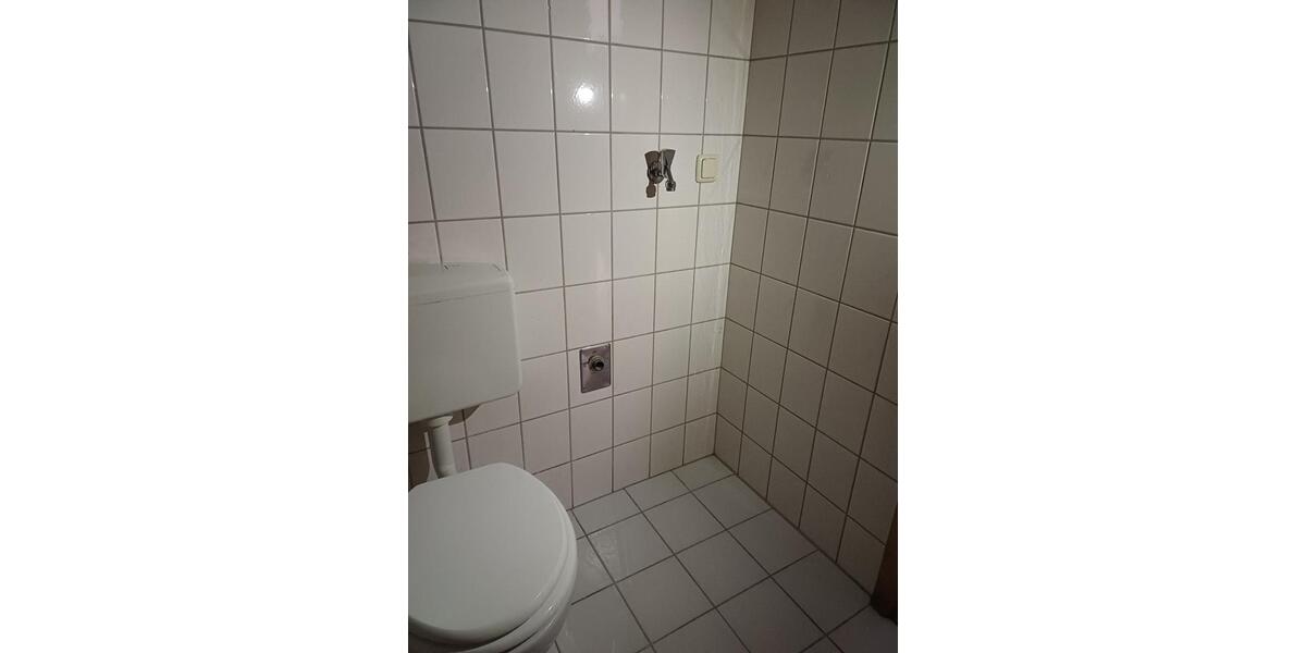 Hochparterre Siegen Kaan-Marienborn - 3 Zimmer, 77 m&sup2;, 630&euro; | Angebot:25855830