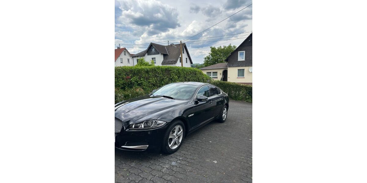Jaguar XF 198.000 km 8.800 &euro; Siegen 57078