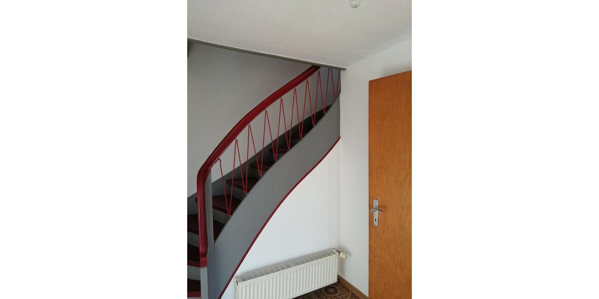 Doppelhaushälfte Malberg - 8 Zimmer, 160 m&sup2;, 145.000&euro; | Angebot:25393674