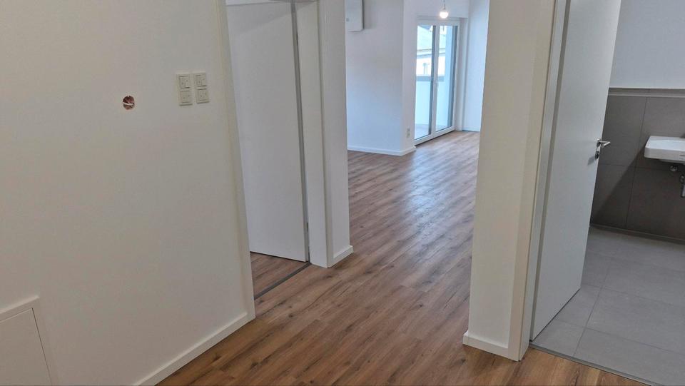 Dachgeschoßwohnung Dillenburg Frohnhausen - 3 Zimmer, 70 m&sup2;, 800&euro; | Angebot:26049614