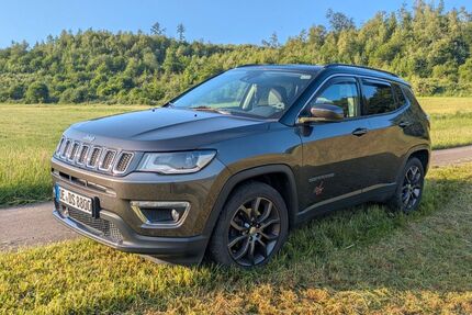 Jeep Compass 85.000 km 14.900 &euro; Lennestadt 57368
