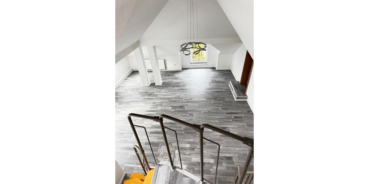 Etagenwohnung Siegen - 4 Zimmer, 88 m&sup2;, 740&euro; | Angebot:25907550