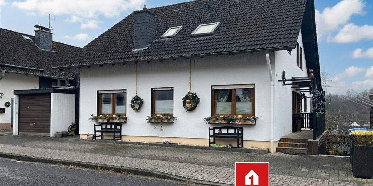 Einfamilienhaus Siegen / Eiserfeld Eiserfeld - 6 Zimmer, 205 m&sup2;, 339.000&euro; | Angebot:25776410