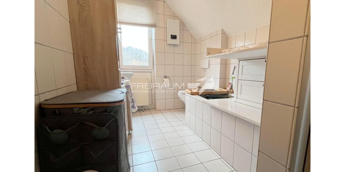 Dachgeschoßwohnung Neunkirchen - 2 Zimmer, 67 m&sup2;, 500&euro; | Angebot:26025227