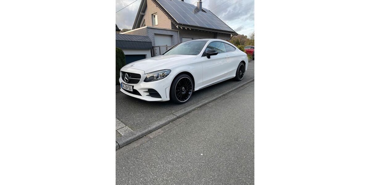 Mercedes-Benz C 300 75.574 km 32.500 &euro; Mudersbach 57555