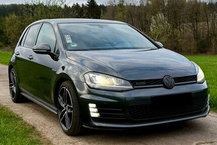 VW Golf 206.000 km 11.000 &euro; Kirchhundem 57399