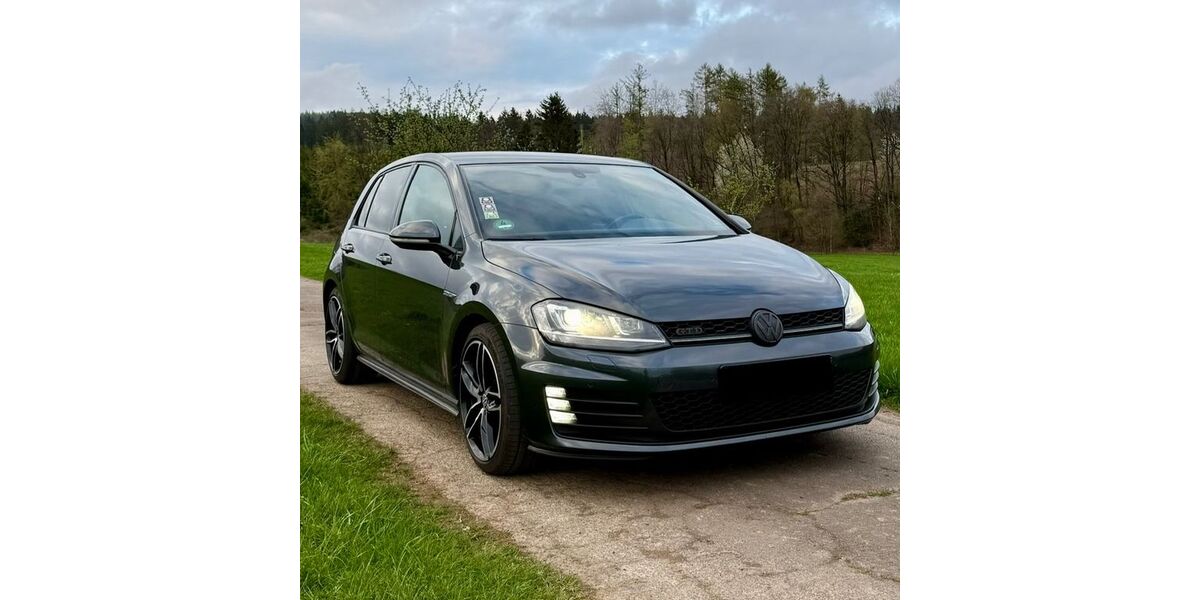 VW Golf 206.000 km 11.000 &euro; Kirchhundem 57399