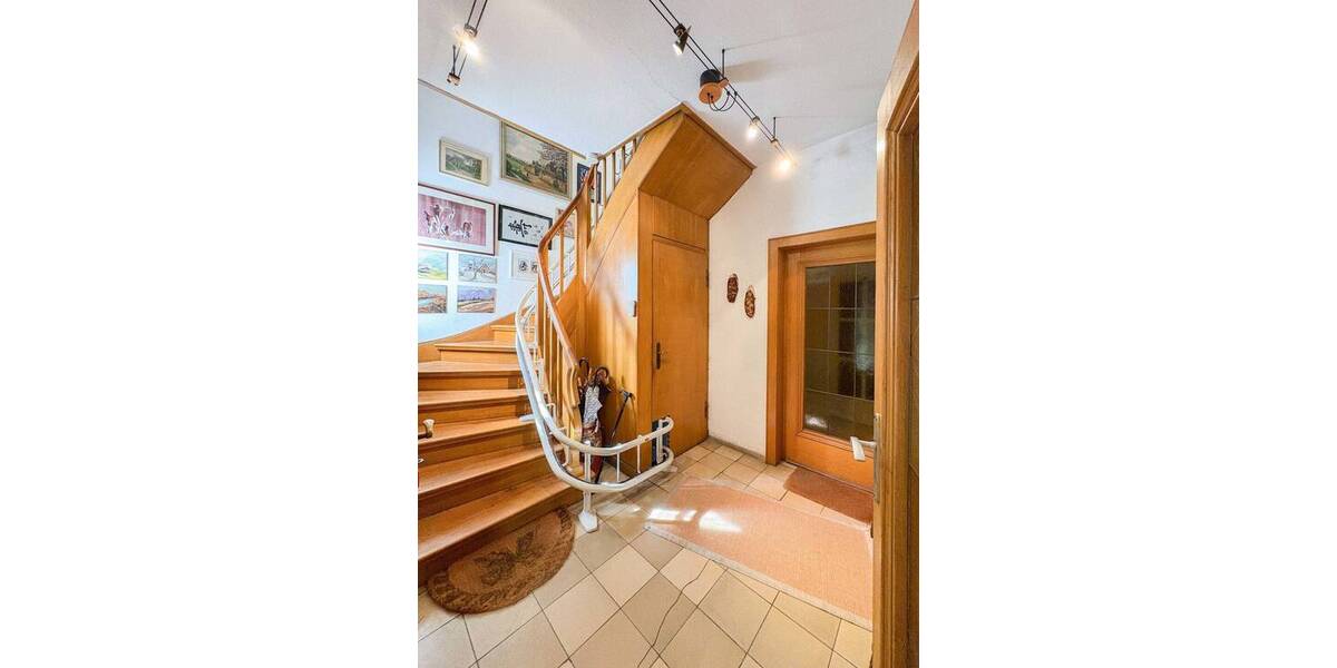 Mehrfamilienhaus, Wohnhaus Betzdorf - 9 Zimmer, 280 m&sup2;, 298.900&euro; | Angebot:25691886