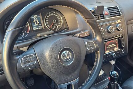 VW Touran 172.350 km 10.500 &euro; Siegen 57074