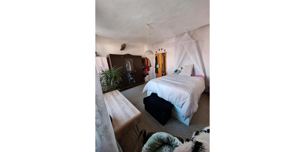 Erdgeschoßwohnung Siegen Kaan-Marienborn - 2.5 Zimmer, 84 m&sup2;, 820&euro; | Angebot:26090526