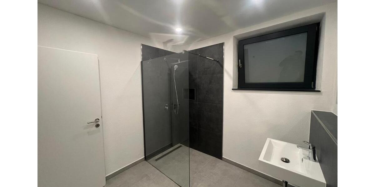 Terrassenwohnung Breitscheid - 2 Zimmer, 75 m&sup2;, 750&euro; | Angebot:26645373