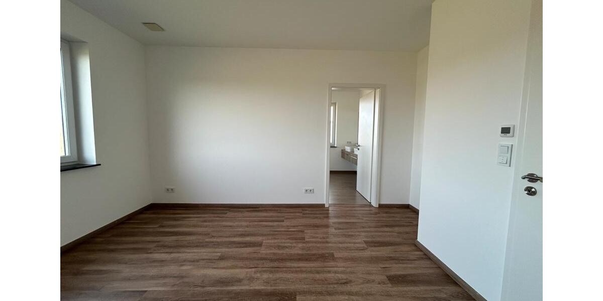 Etagenwohnung Siegen Kaan-Marienborn - 3 Zimmer, 117 m&sup2;, 445.000&euro; | Angebot:23012250