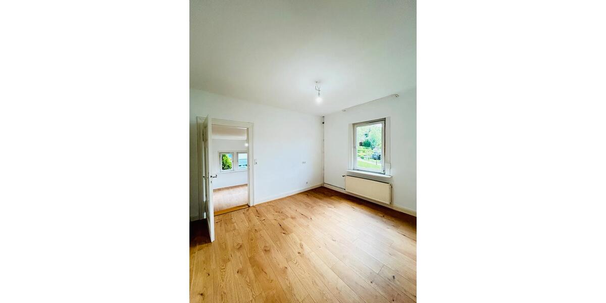 Etagenwohnung Netphen - 5 Zimmer, 110 m&sup2;, 1.150&euro; | Angebot:26496109