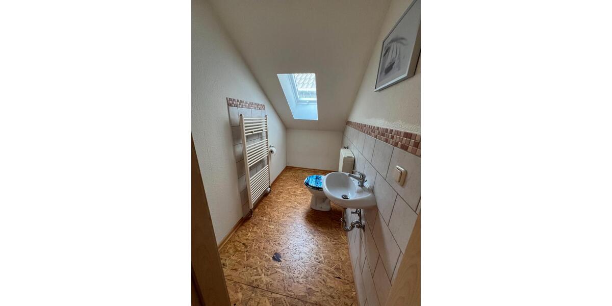 Einfamilienhaus Kirchen (Sieg) - 5 Zimmer, 110 m&sup2;, 770&euro; | Angebot:26563086