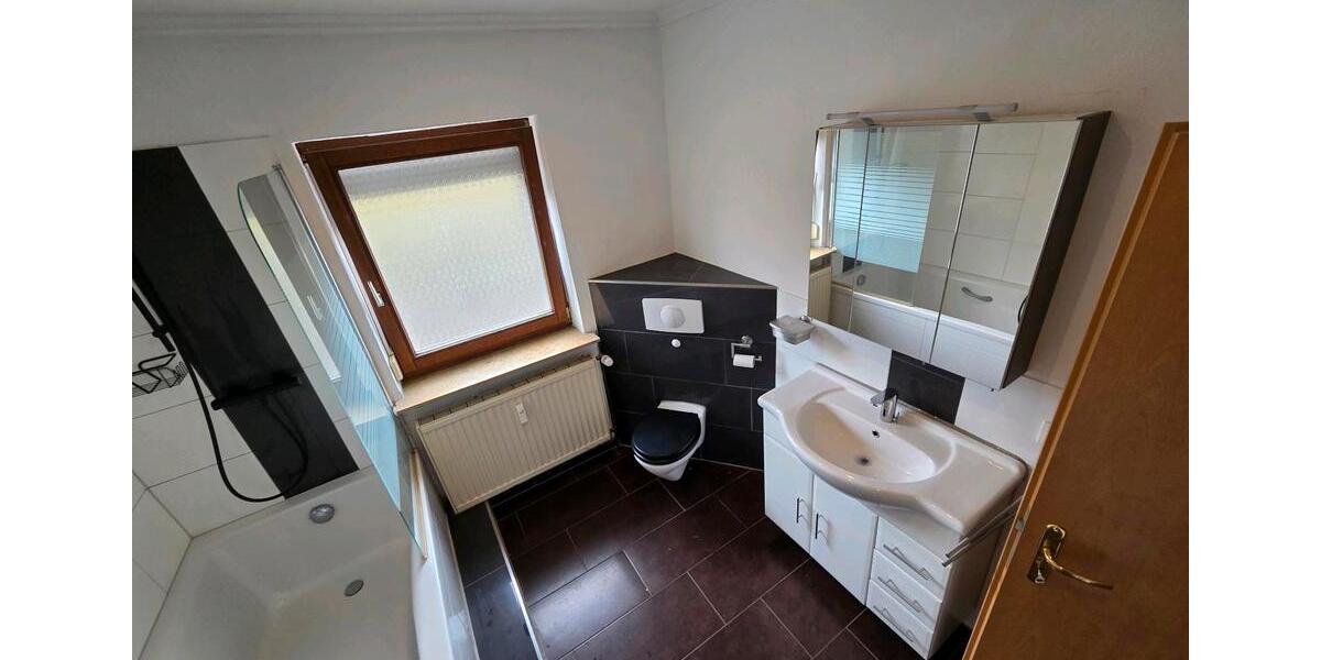 Mehrfamilienhaus, Wohnhaus Mudersbach - 5 Zimmer, 225 m&sup2;, 310.000&euro; | Angebot:23500726