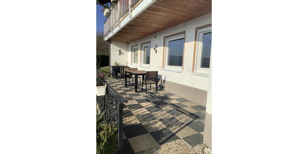 Erdgeschoßwohnung Siegen Eiserfeld - 2 Zimmer, 92 m&sup2;, 995&euro; | Angebot:26395071