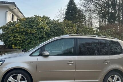 VW Touran 220.000 km 8.990 &euro; Kreuztal 57223