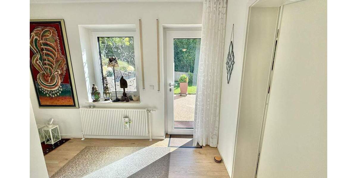 Einfamilienhaus Hachenburg - 7 Zimmer, 219 m&sup2;, 580.000&euro; | Angebot:25738118