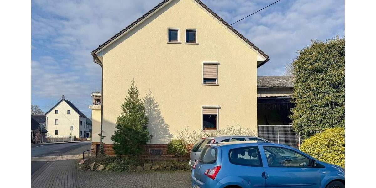 Bauernhaus, Landhaus Hachenburg VG - 7 Zimmer, 160 m&sup2;, 220.000&euro; | Angebot:25691949