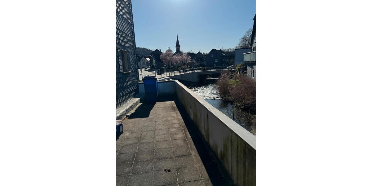 Mehrfamilienhaus, Wohnhaus Herdorf - 8 Zimmer, 230 m&sup2;, 155.000&euro; | Angebot:25419353